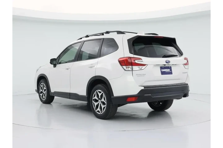 $25998 : Subaru Forester 2021 AWD Pre image 2