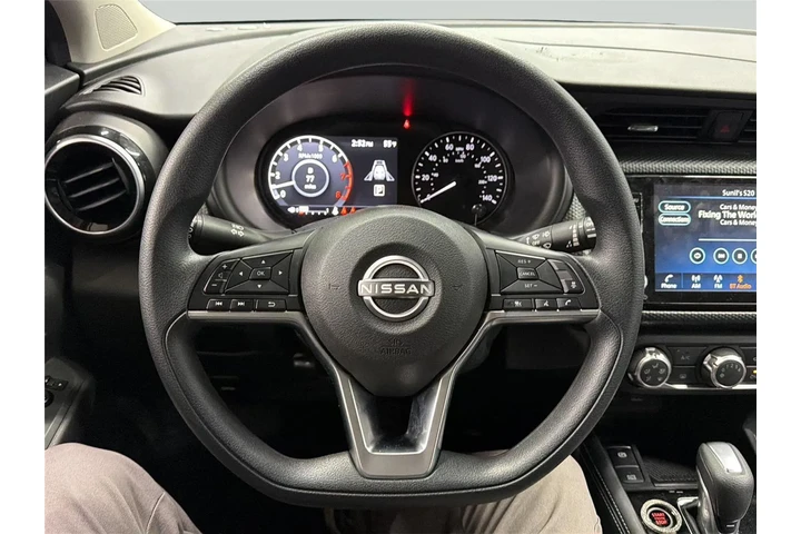 $19490 : Nissan Kicks 2023 SV 4dr Cro image 8