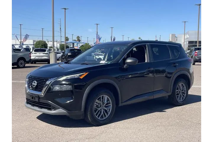 $19297 : Nissan Rogue 2023 AWD S 4dr image 2