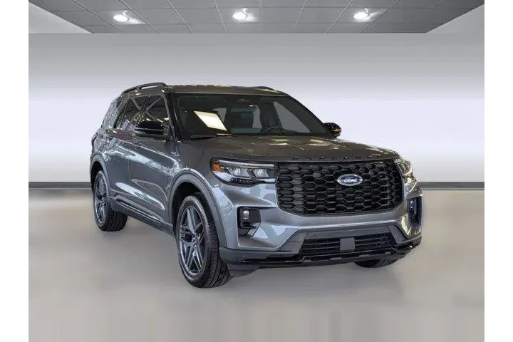 $37999 : Ford Explorer 2025 AWD ST-Li image 7