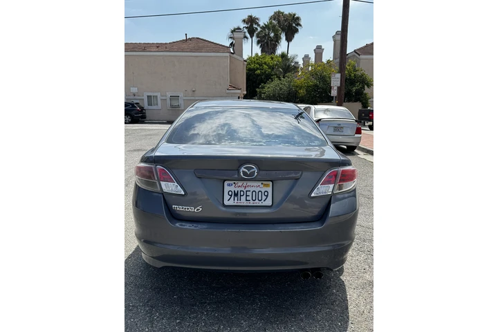 $5000 : Mazda 6 2010 image 2