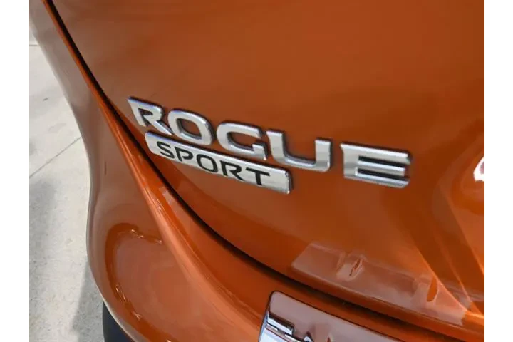 $19725 : Nissan Rogue Sport 2022 SL 4 image 6