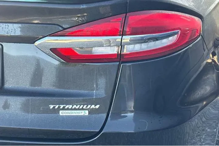 $18772 : Ford Fusion 2020 Titanium 4d image 8
