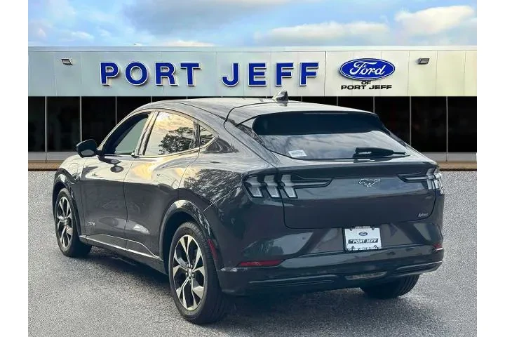 $19895 : Ford Mustang Mach-E 2021 AWD image 6