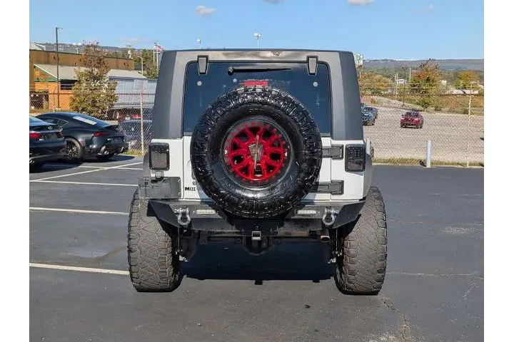 $15000 : Jeep Wrangler Unlimited 2013 image 8