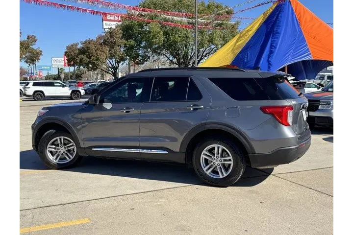 $27139 : Ford Explorer 2021 XLT 4dr S image 10