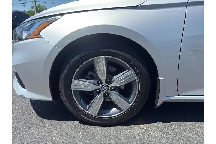 $15995 : Nissan Altima 2020 2.5 S 4dr image 10