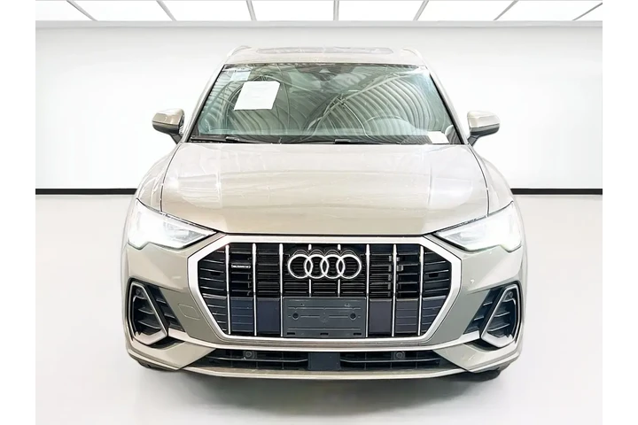 $19350 : Audi Q3 2023 AWD quattro S l image 2