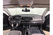 $20000 : 2017 Tacoma SR5 thumbnail