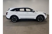 $25651 : Kia Sorento 2024 S 4dr SUV thumbnail