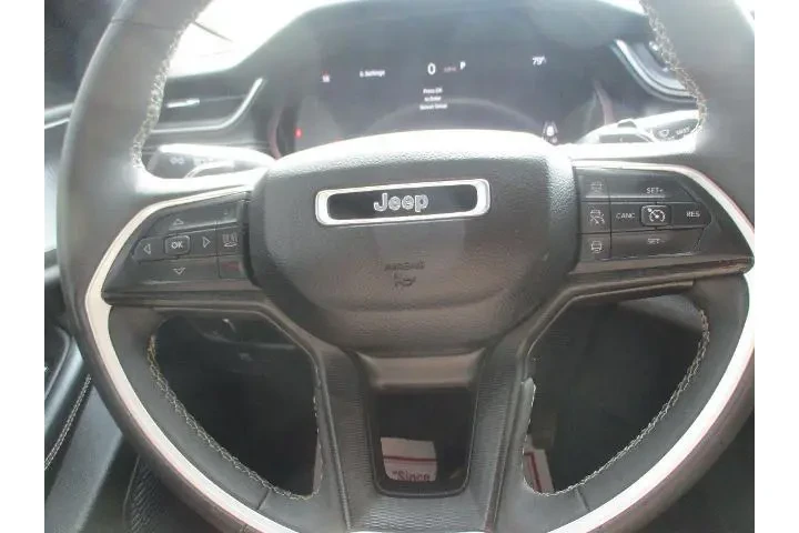 $31987 : Jeep Grand Cherokee L 2023 4 image 10