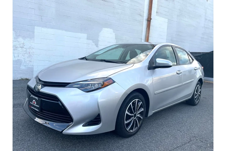 $11495 : 2019 Corolla LE CVT (Natl) image 3