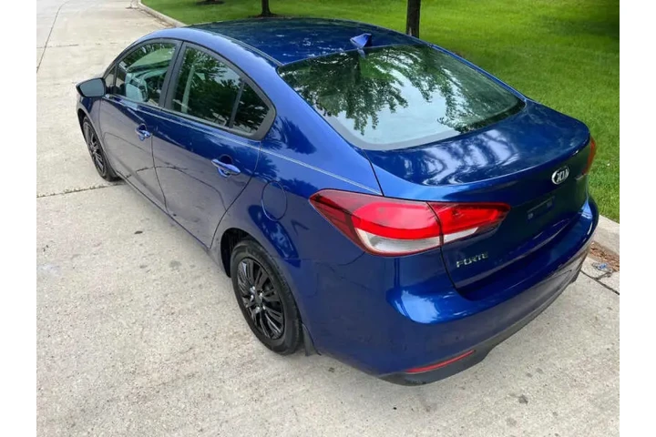 $6497 : 2018 Forte LX image 6