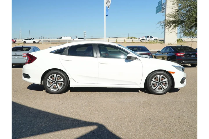 $14811 : Honda Civic 2017 LX 4dr Seda image 4