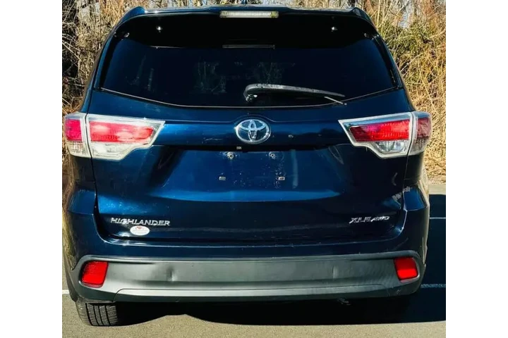 $19500 : 2015 Highlander XLE image 4