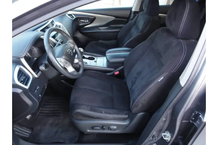 $9450 : 2017 Murano SV image 8