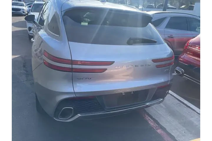 $37500 : Genesis GV70 2025 AWD 2.5T S image 5