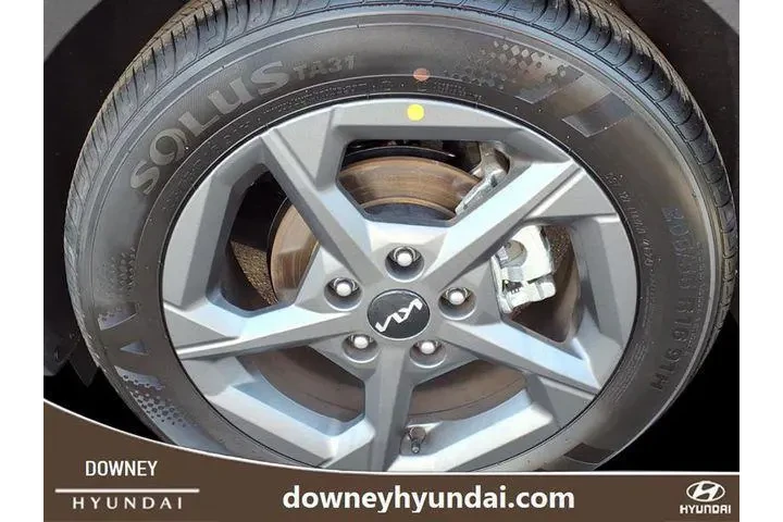 $22336 : Kia K4 2025 LXS 4dr Sedan image 6