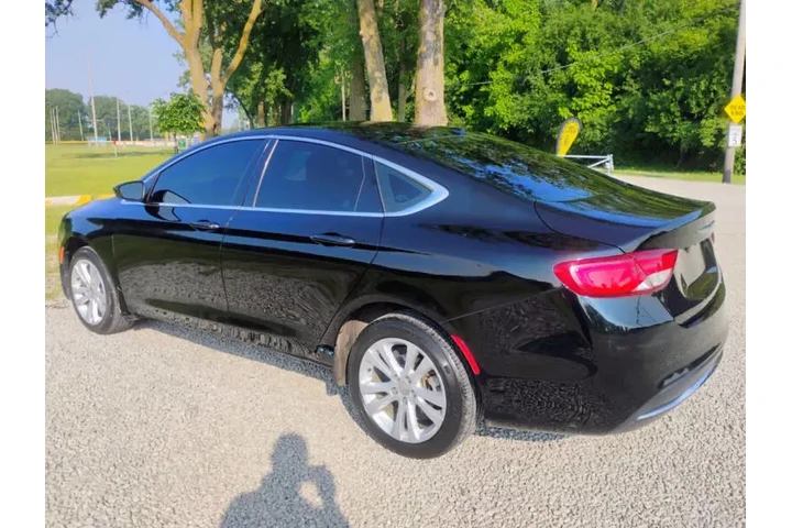 $8997 : 2016 200 Limited image 6