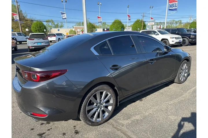 $23500 : Mazda Mazda3 Sedan 2024 2.5 image 6