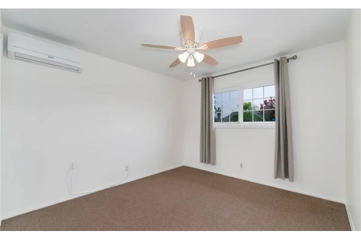 $2400 : 3Bed 2Bath in West Adams, LA image 6