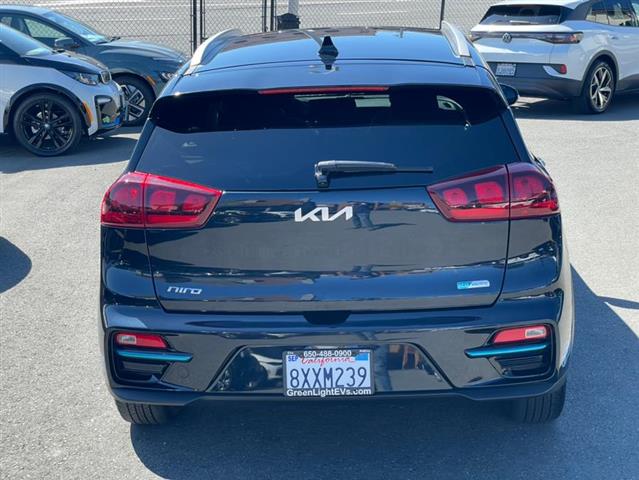 $21800 : Used 2022 Niro EV EX for sale image 6