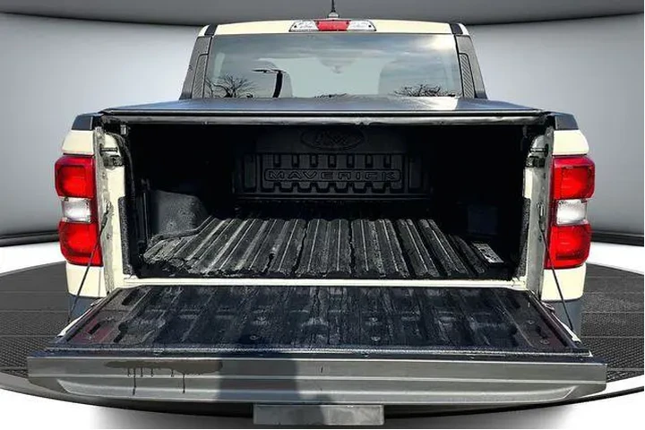 $29000 : Ford Maverick 2024 XLT 4dr S image 7