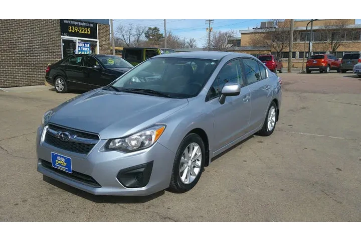 $8999 : 2014 Impreza 2.0i Premium image 3