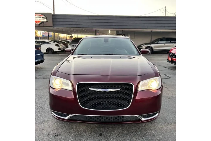 $14495 : 2019 300 Touring image 4