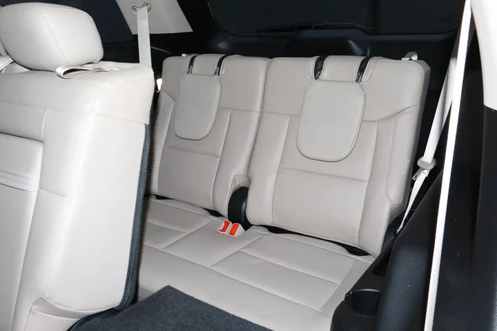 $25988 : 2021 Explorer Limited 4WD image 10