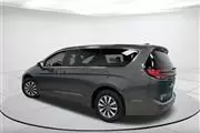 $29148 : Pre-Owned 2022 Pacifica Hybri thumbnail