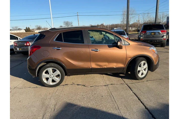 2016 Encore Base FWD image 9