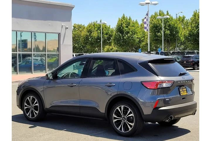 $16500 : Ford Escape 2022 SE 4dr SUV image 6