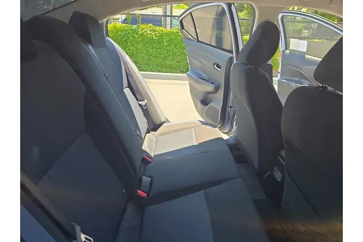 $16995 : Nissan Versa 2024 SV 4dr Sed image 10