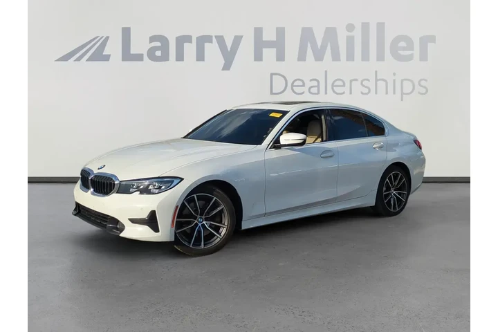 $23640 : BMW 3 Series 2020 330i 4dr S image 1