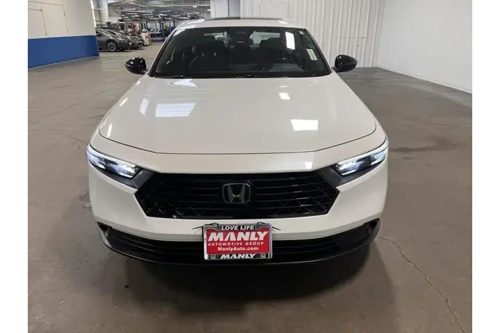 $27722 : Honda Accord Hybrid 2024 Spo image 8