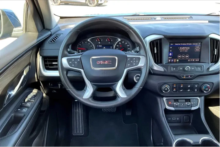 $20991 : GMC Terrain 2024 AWD SLE 4dr image 5