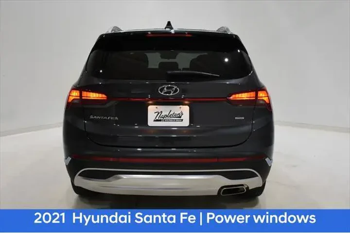 $22999 : Hyundai SANTA FE 2021 AWD SE image 5