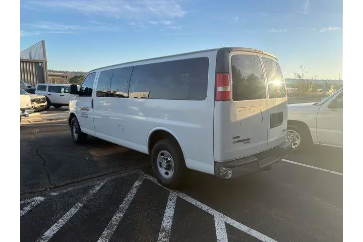 $18799 : Chevrolet Express 2012 LT 35 image 5