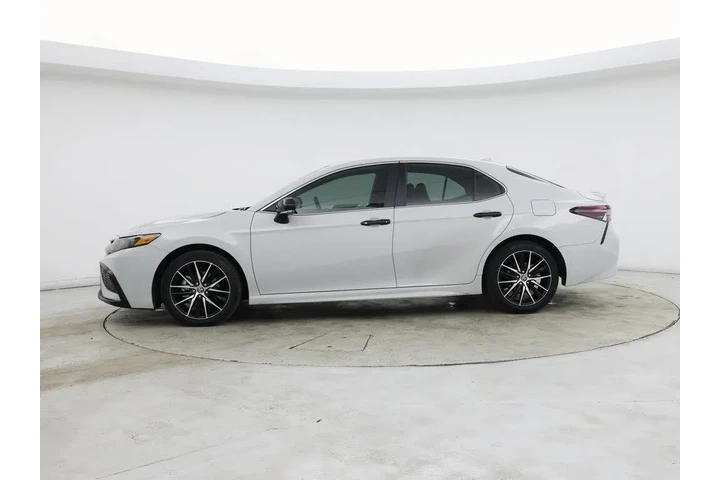 $23998 : Toyota Camry 2024 SE 4dr Sed image 3