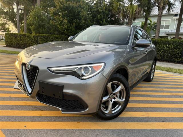 $22469 : 2021 Alfa Romeo Stelvio Sprint image 1