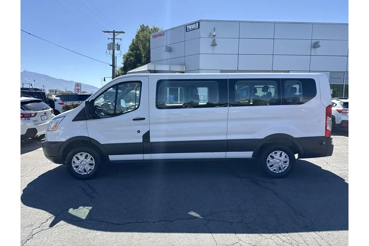 $22910 : 2015 Transit Wagon XLT image 10