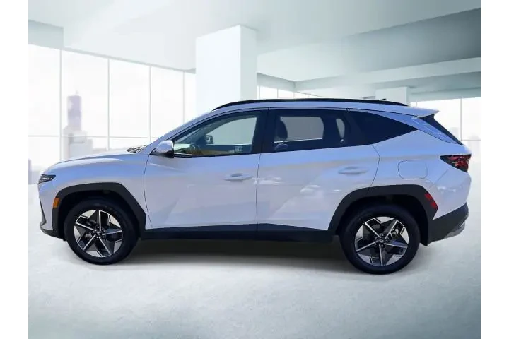 $28888 : Hyundai TUCSON 2025 AWD SEL image 2