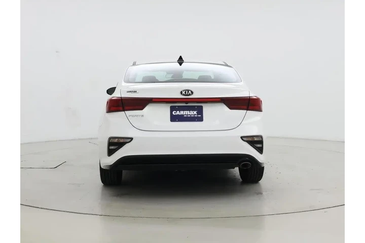 $13998 : Kia Forte 2021 LXS 4dr Sedan image 6