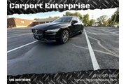 2022 S60 B5 Momentum en Kansas City