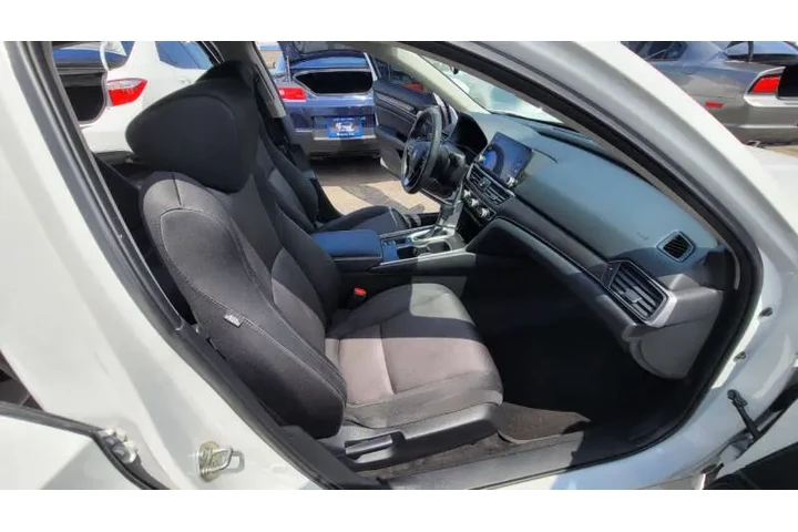 $16995 : 2018 Accord LX image 3
