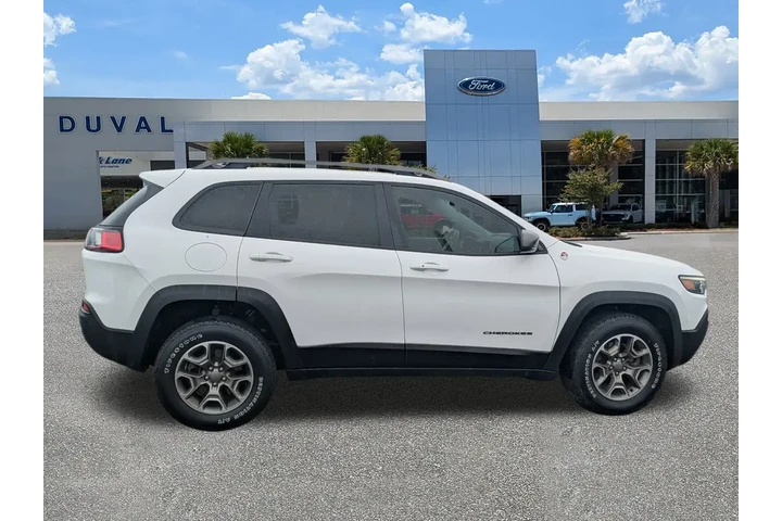 $19800 : Jeep Cherokee 2020 4x4 Trail image 2