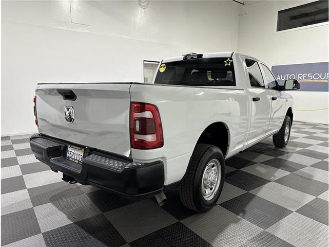 $31333 : 2022 RAM 2500 CREW CAB image 4