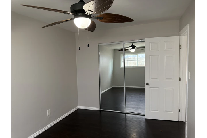 $2500 : Se Renta Casa image 4