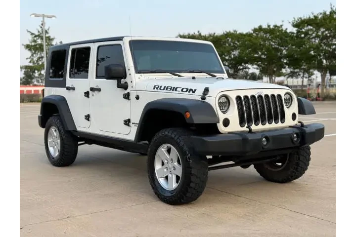 $14230 : 2010 Wrangler Unlimited image 2